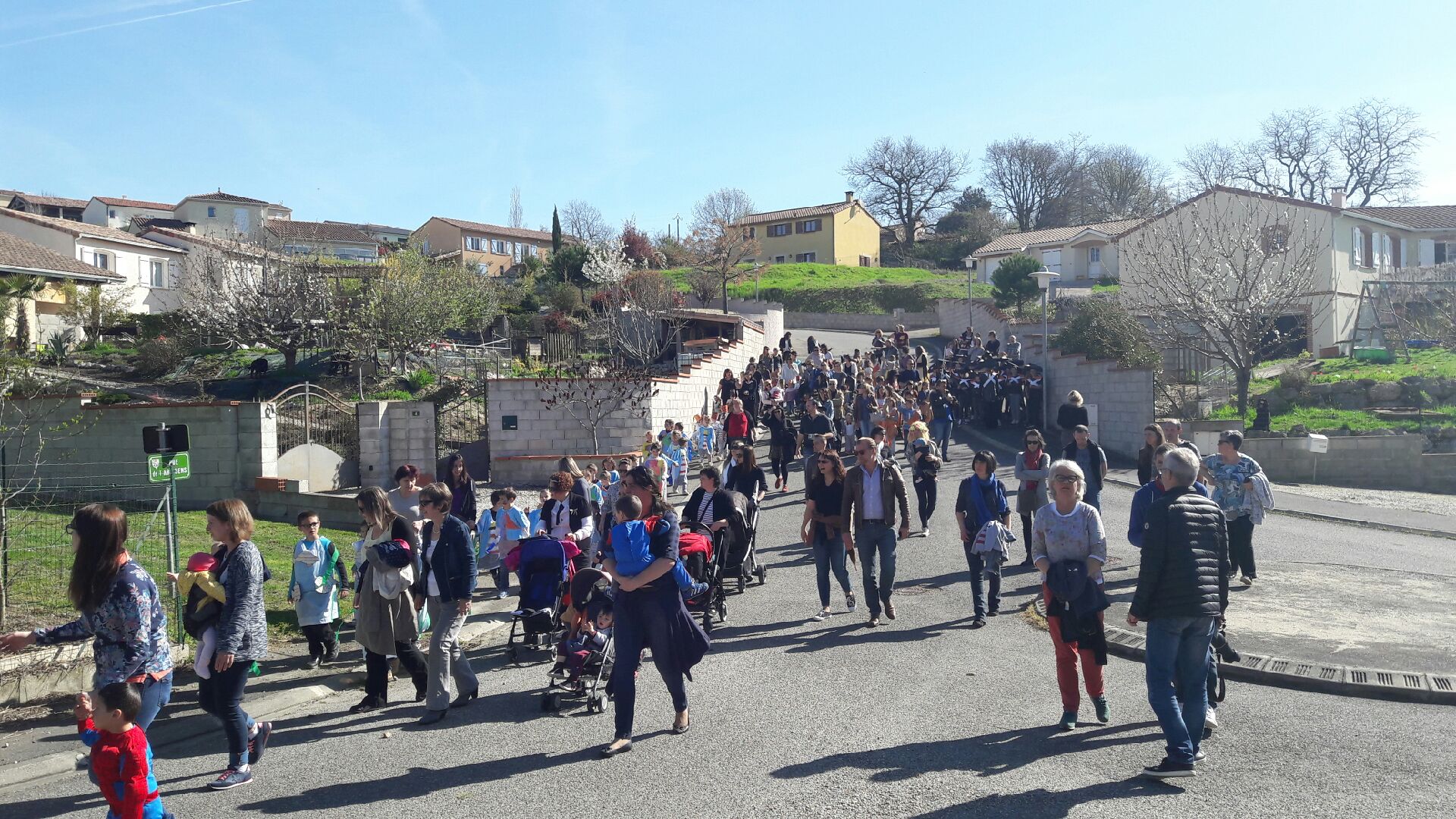 carnaval de l'école 2 29.03.2017.jpeg